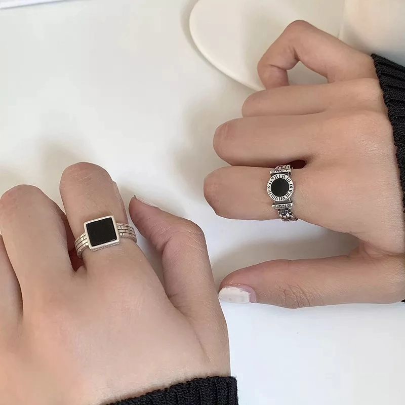 Anillos números romanos