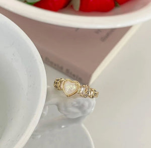 Anillo Liah