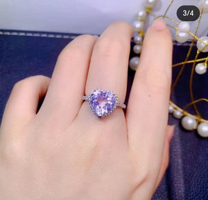 Anillo Tabita (corazón amatista)