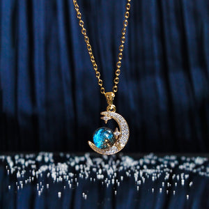 Collar Halley 🌙
