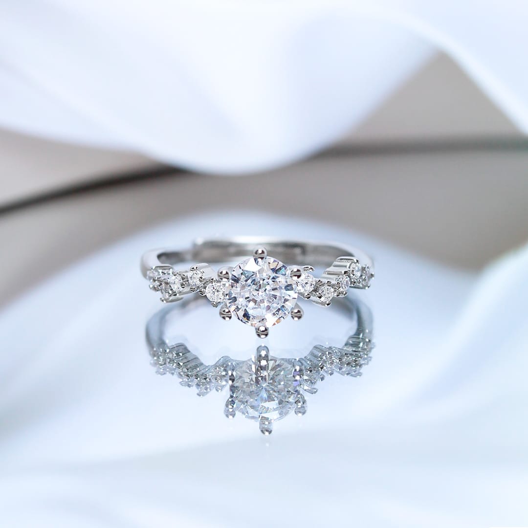 Anillo Multicirconitas 💍
