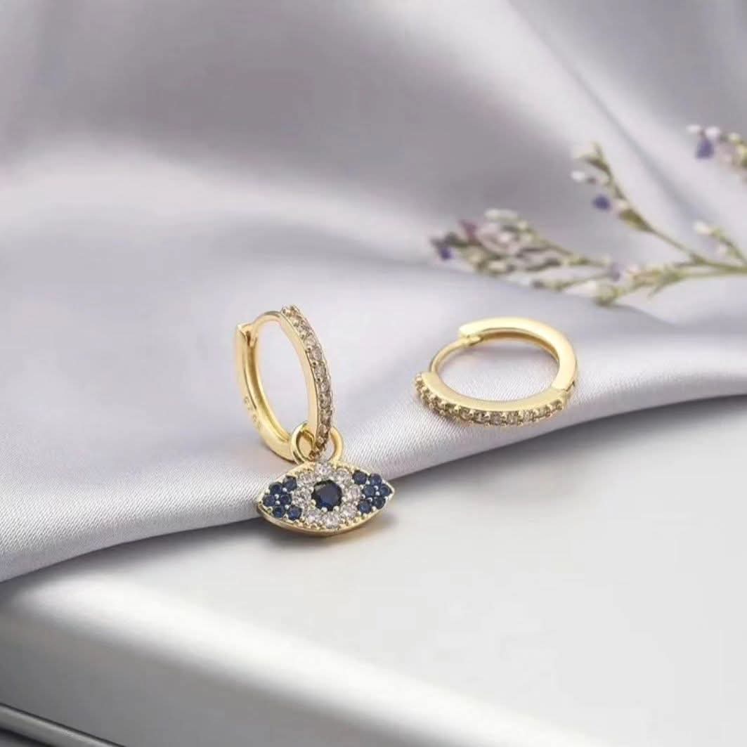 Aretes de ojo turco