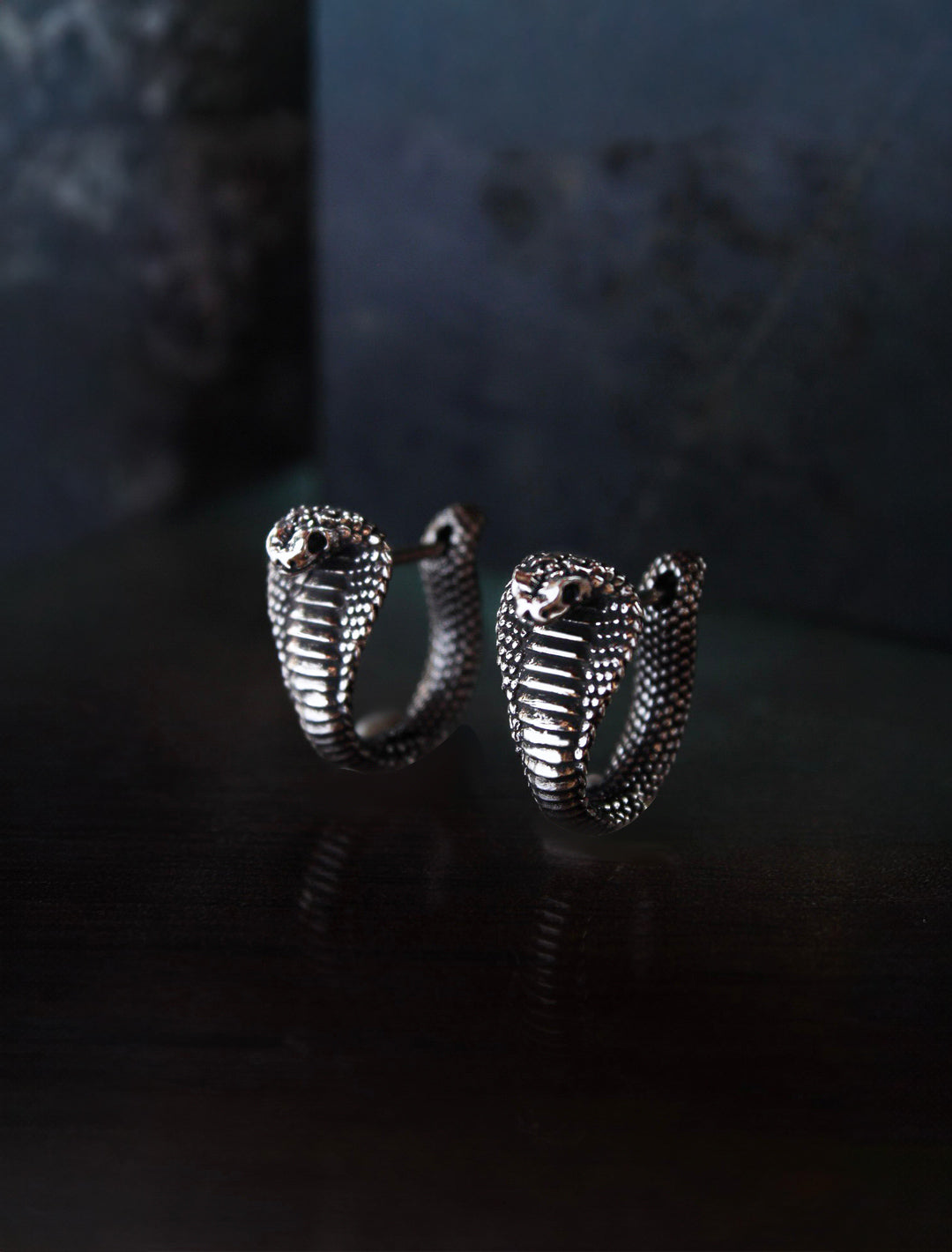 Aretes Cobra