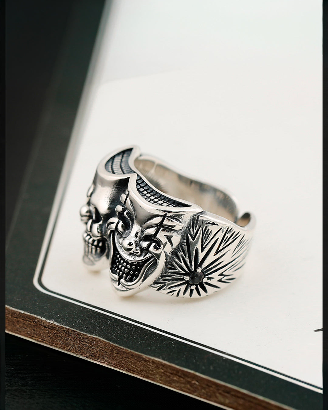 Anillo Joker