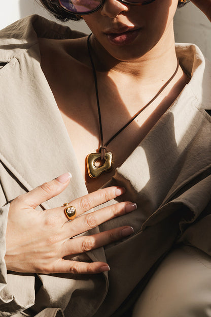 Collar Voga